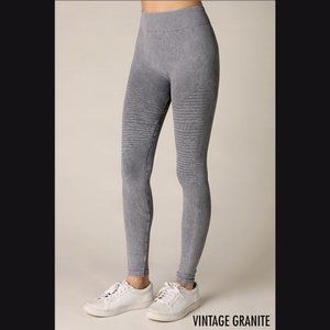 Vintage Granite Gray Pleated Jeggings by Nikibiki